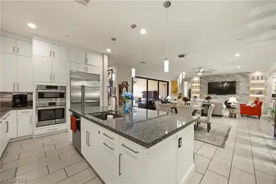 50 Garibaldi Way, Henderson, NV 89011 Kitchen