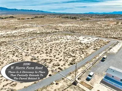 2090 West Harris Farm Road, Pahrump, NV 89060 