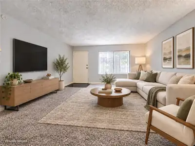 615 South Royal Crest Circle 16, Las Vegas