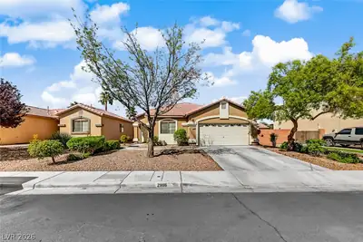 2906 Pumpkin Harvest Avenue, North Las Vegas