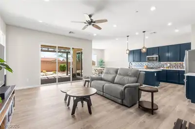 8956 Skye Canyon Ranch Street, Las Vegas, NV 89166 Living Room
