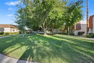 3753 Fairlawn Avenue, Las Vegas, NV 89121 
