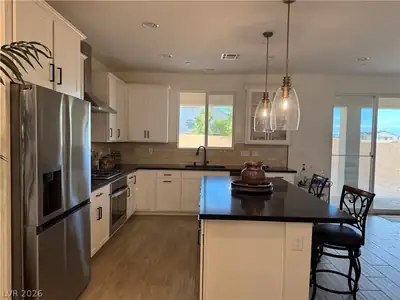 8662 Albanese Avenue, Las Vegas, NV 89148 Kitchen