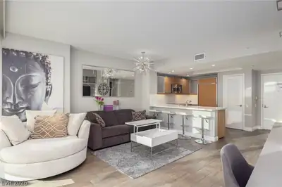 222 Karen Avenue 3104, Las Vegas, NV 89109 Living Room