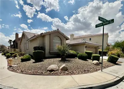 9201 Forest Manor Court, Las Vegas