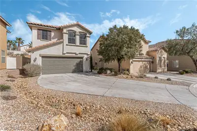 10748 CHICKASAW BEND Court, Las Vegas, NV 89129 Front of Structure
