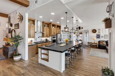 9097 Herrera Avenue, Las Vegas, NV 89129 Kitchen