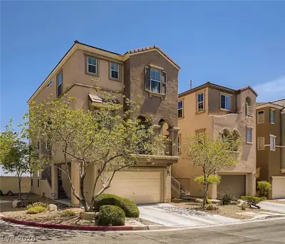 6676 Colorado Spruce Street, Las Vegas