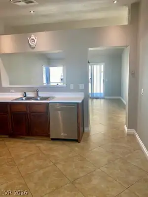 4810 Lone Vista Way, North Las Vegas, NV 89031 Kitchen