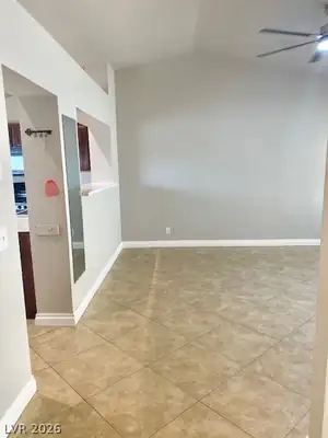 4810 Lone Vista Way, North Las Vegas, NV 89031 Living Room