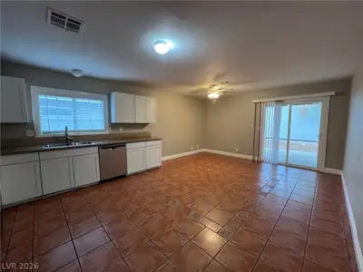 600 Sportsman Drive, Las Vegas, NV 89107 Dining Area
