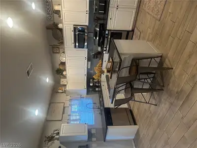 7950 Blue Lake Peak Street, Las Vegas, NV 89166 Kitchen