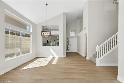 1906 Cardinal Point Street, Henderson, NV 89012 Living Room