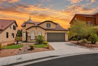 792 Valley Rise Drive, Henderson, NV 89052 Front of Structure