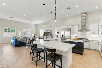 210 Torrey Morgan Way, Henderson, NV 89074 Kitchen