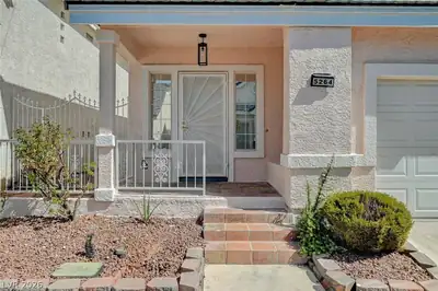 5264 Fighting Fish Way, Las Vegas, NV 89118 Entry