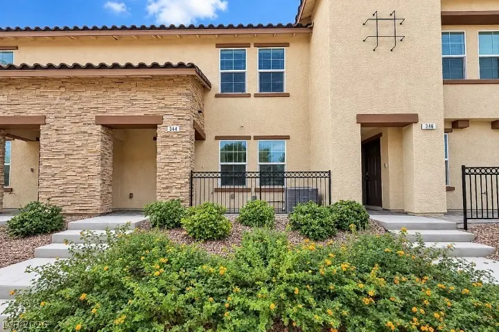 344 Pacific Sparrow Avenue, Henderson, NV 89011