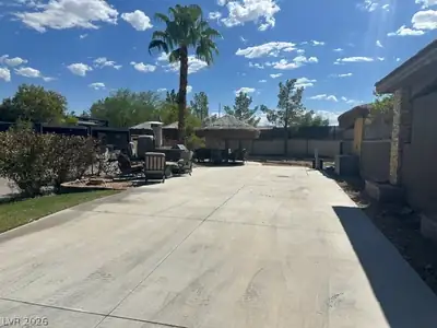 8175 Arville Street 203, Las Vegas, NV 89139 Patio