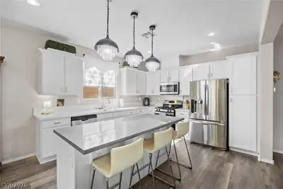 10195 Sunny Peak Court, Las Vegas, NV 89148 Kitchen