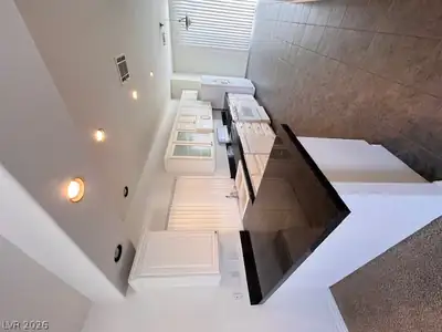 1513 HOMEWARD CLOUD Avenue n/a, Las Vegas, NV 89183 Kitchen