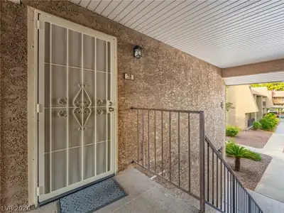 4450 Sandy River Drive 78, Las Vegas, NV 89103 