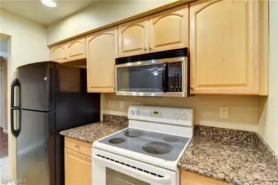 1150 North Buffalo Drive 1050, Las Vegas, NV 89128 Kitchen
