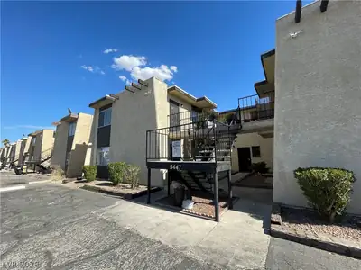 5447 Retablo Avenue 3, Las Vegas