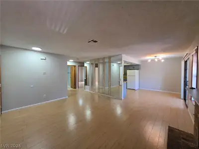 6625 West Tropicana Avenue 201, Las Vegas, NV 89103 Living Room