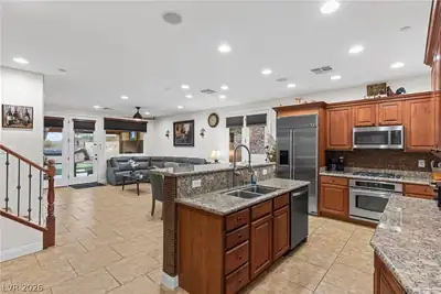 1258 Casa Palermo Circle, Henderson, NV 89011 Kitchen