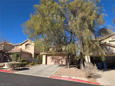 11008 Linden Leaf Avenue, Las Vegas, NV 89144 Front of Structure