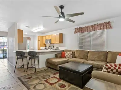 10356 Perfect Parsley Street, Las Vegas, NV 89183 