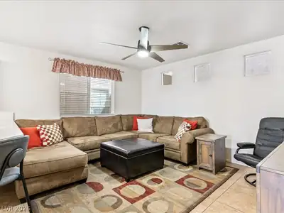 10356 Perfect Parsley Street, Las Vegas, NV 89183 