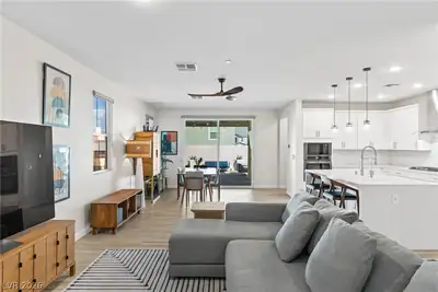 3500 Brezine Avenue, Henderson, NV 89044 Living Room