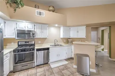 8400 West Charleston Boulevard 233, Las Vegas, NV 89117 Kitchen