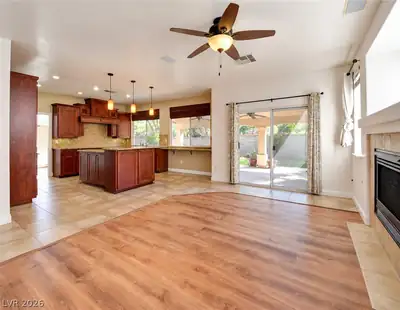 2000 Faywood Street, Las Vegas, NV 89134 Living Room