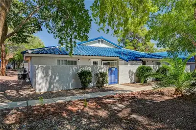 2040 Willowbury Drive C, Las Vegas, NV 89108 Front of Structure