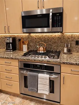 56 East Serene Avenue 311, Las Vegas, NV 89123 Kitchen