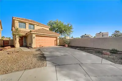 1600 Royal Canyon Drive, Las Vegas, NV 89128 Front of Structure
