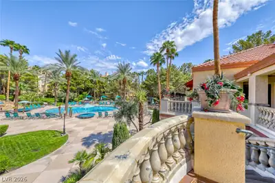 210 East Flamingo Road 112, Las Vegas, NV 89169 Pool