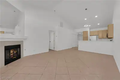5131 Briar Meadow Way, Las Vegas, NV 89118 Living Room