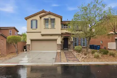 10371 Kadumba Street Las Vegas, NV 89178