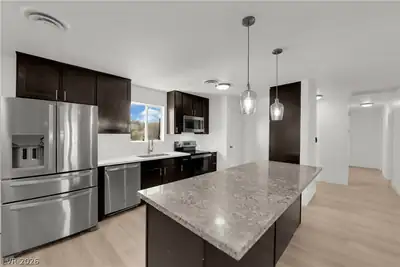 419 Scenic Drive, Henderson, NV 89002 Kitchen