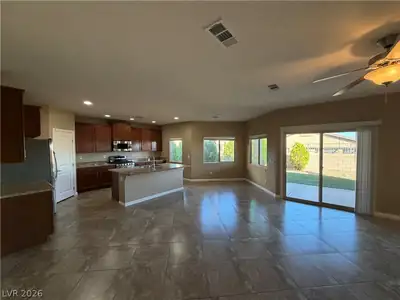 816 Applecross Avenue, Henderson, NV 89012 Living Room