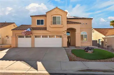 605 Lively Fiesta Way, Henderson, NV 89015 Front of Structure
