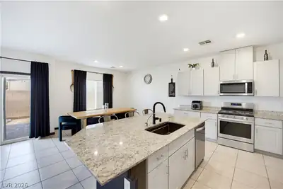 942 Twincrest Avenue, North Las Vegas, NV 89032 Kitchen