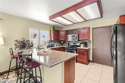 1731 Monte Alban Drive, North Las Vegas, NV 89031 Kitchen