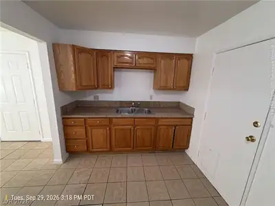 2118 Marlin Avenue 1/2, Las Vegas, NV 89101 Kitchen