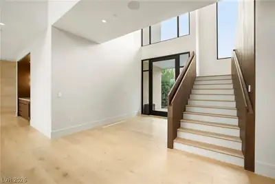 11675 Discovery Canyon Drive, Las Vegas, NV 89135 Entrance Foyer
