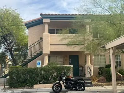 8410 Eldora Avenue 1019, Las Vegas