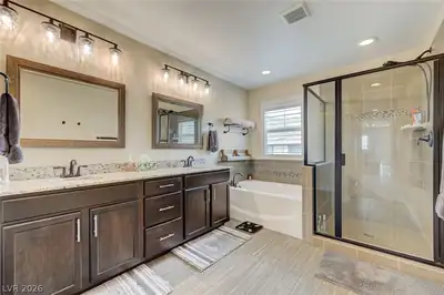 5880 GLORY HEIGHTS Drive, Las Vegas, NV 89135 Primary Bathroom